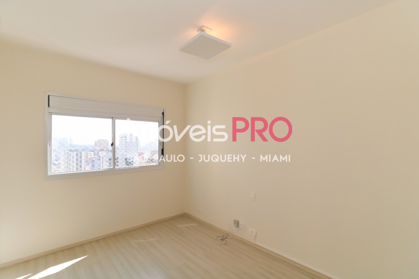 Foto :: https://assets.imoveispro.com.br/thumb/IP6325/apartamento-aluguel-brooklin_IP6325_11_1920x1080.jpg?