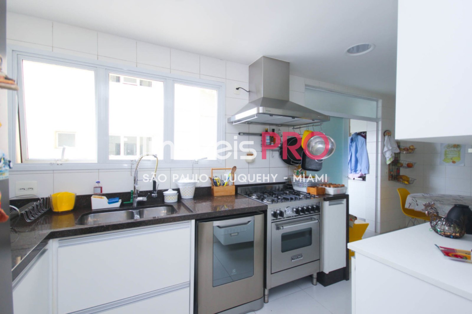 Foto :: https://assets.imoveispro.com.br/thumb/IP7617/apartamento-venda-campo-belo_IP7617_23_1920x1080.jpg?