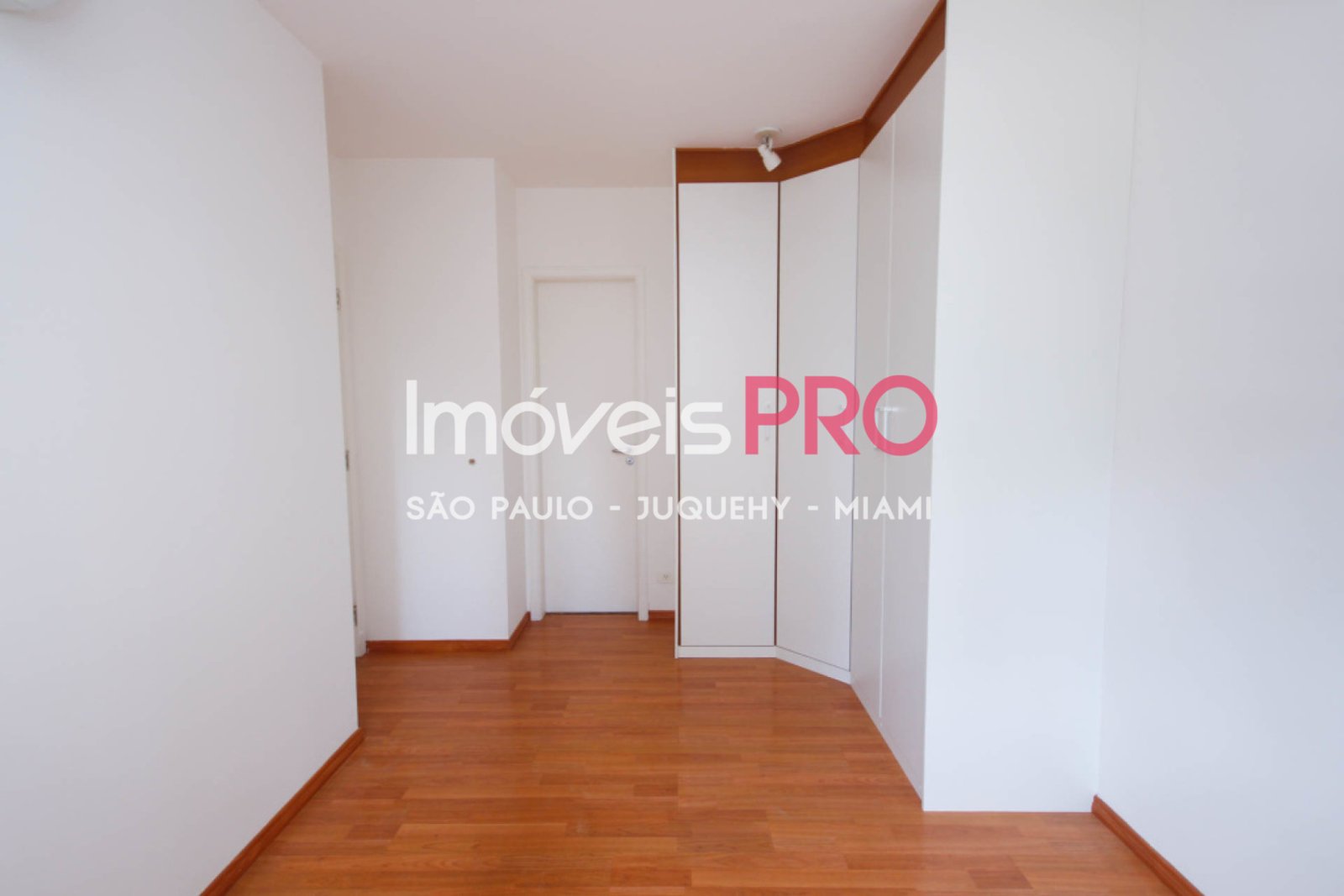 Apartamento para Alugar, Moema | Cód: IP8421 — 