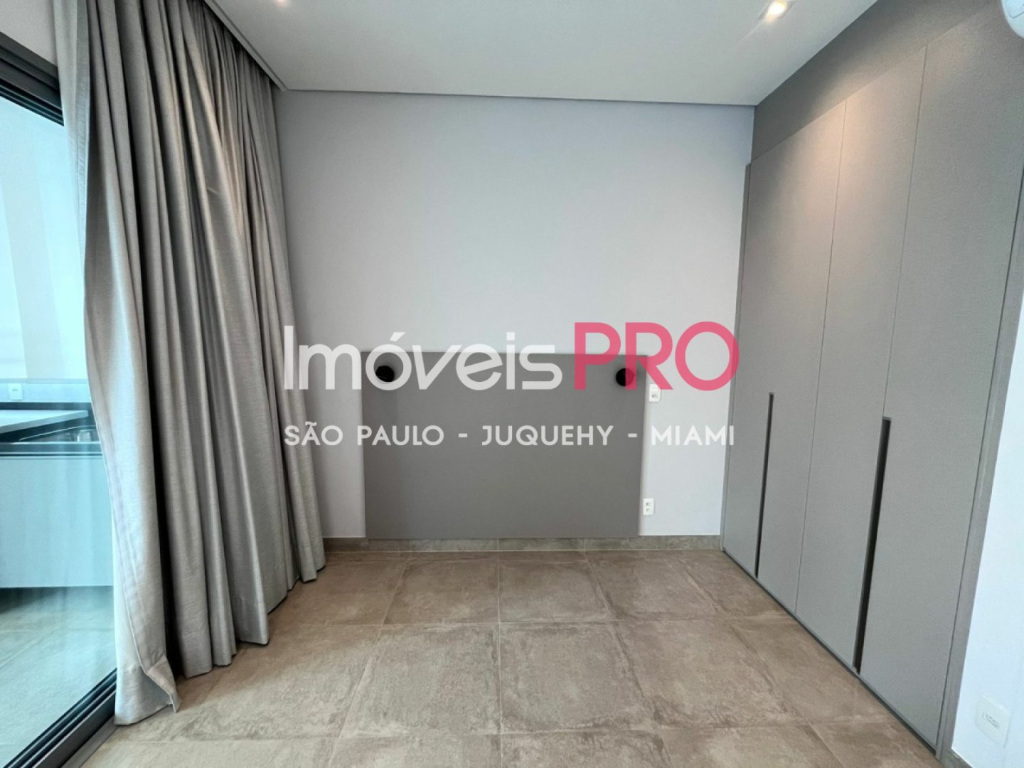 Foto :: https://assets.imoveispro.com.br/thumb/IP849/apartamento-venda-moema-indios_IP849_11_1920x1080.jpg?