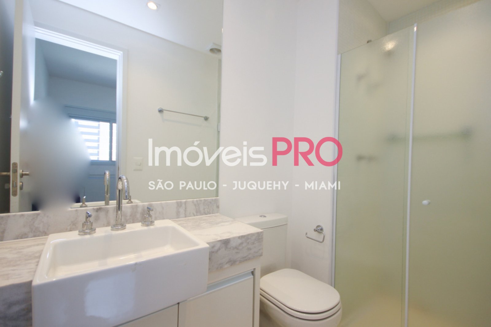 Foto :: https://assets.imoveispro.com.br/thumb/IP8765/apartamento-aluguel-moema_IP8765_11_1920x1080.jpg?