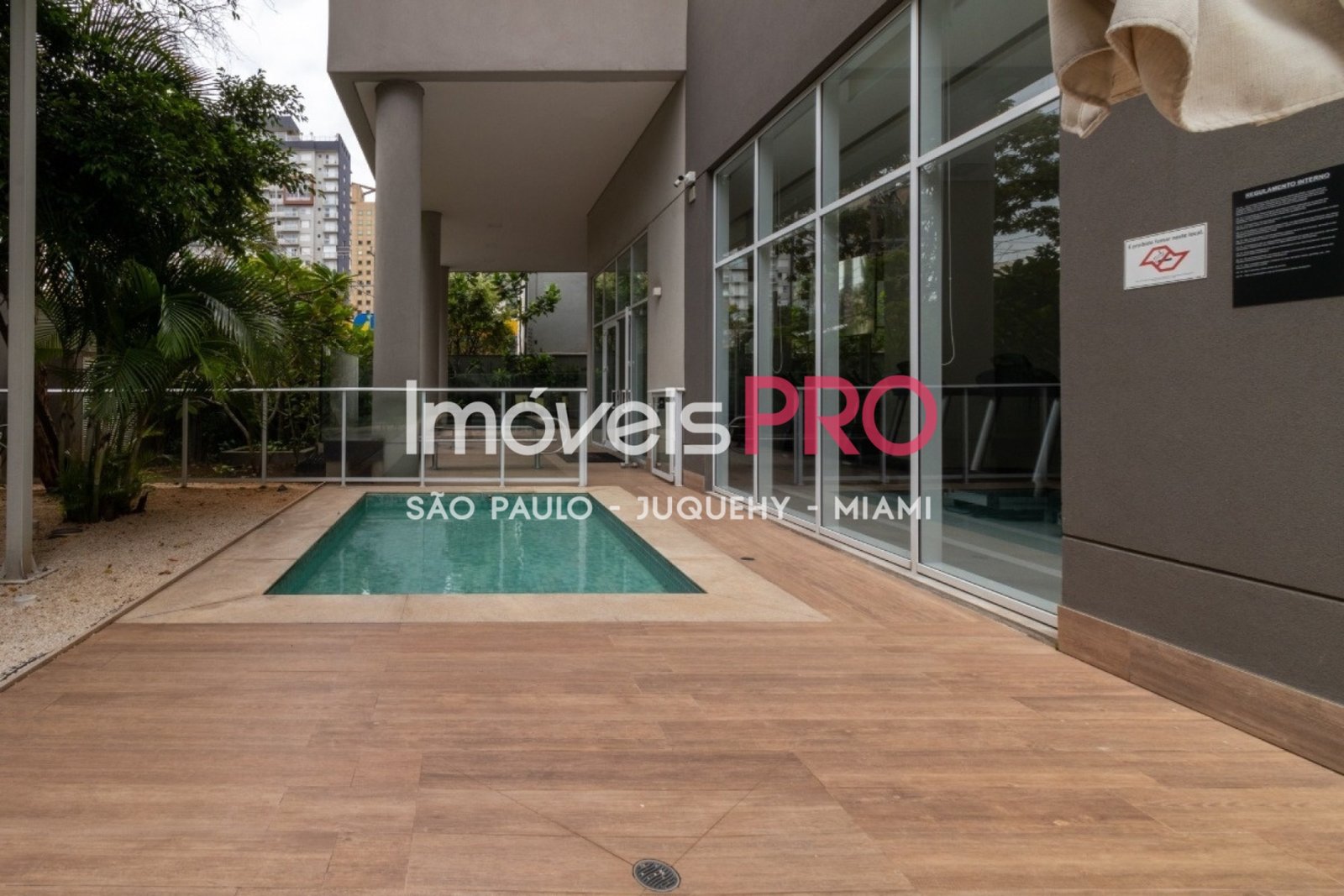 Foto :: https://assets.imoveispro.com.br/thumb/IP8765/apartamento-aluguel-moema_IP8765_23_1920x1080.jpg?