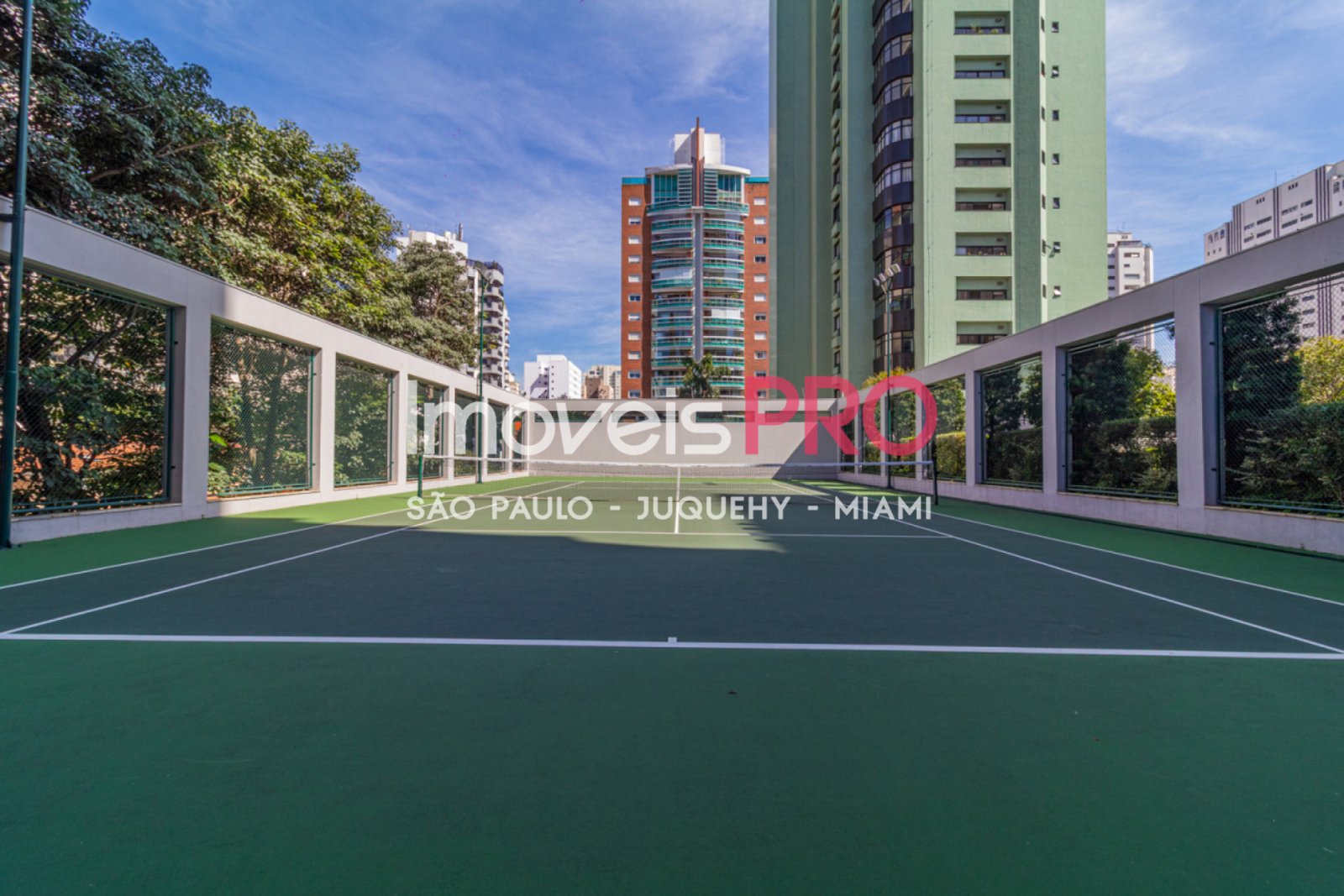 Foto :: https://assets.imoveispro.com.br/thumb/IP9356/apartamento-venda-moema_IP9356_23_1920x1080.jpg?